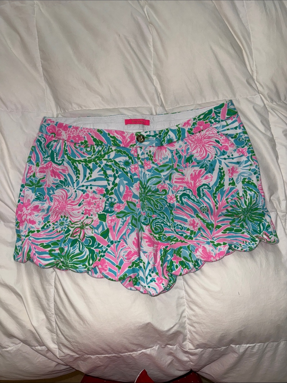 Lilly Pulitzer Pink, Green & Blue Floral Scallop Hem High-Waist Shorts